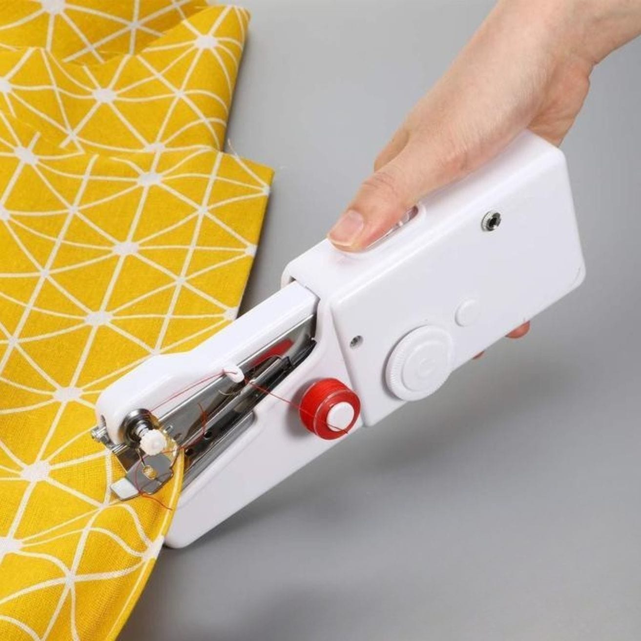 Stamny SewMate Sewing Machine + Bonuses